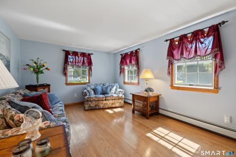 111 Sunnybrook Drive Manchester CT 06040