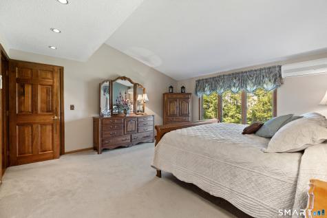 111 Sunnybrook Drive Manchester CT 06040