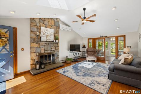 111 Sunnybrook Drive Manchester CT 06040