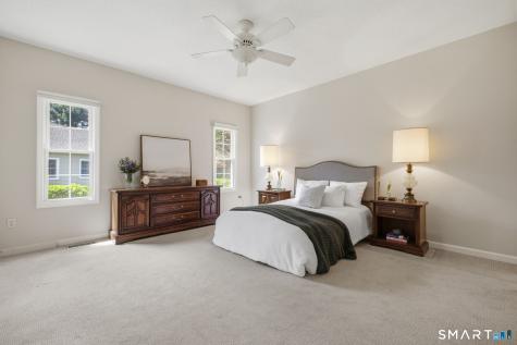 49 Oliver Way Bloomfield CT 06002