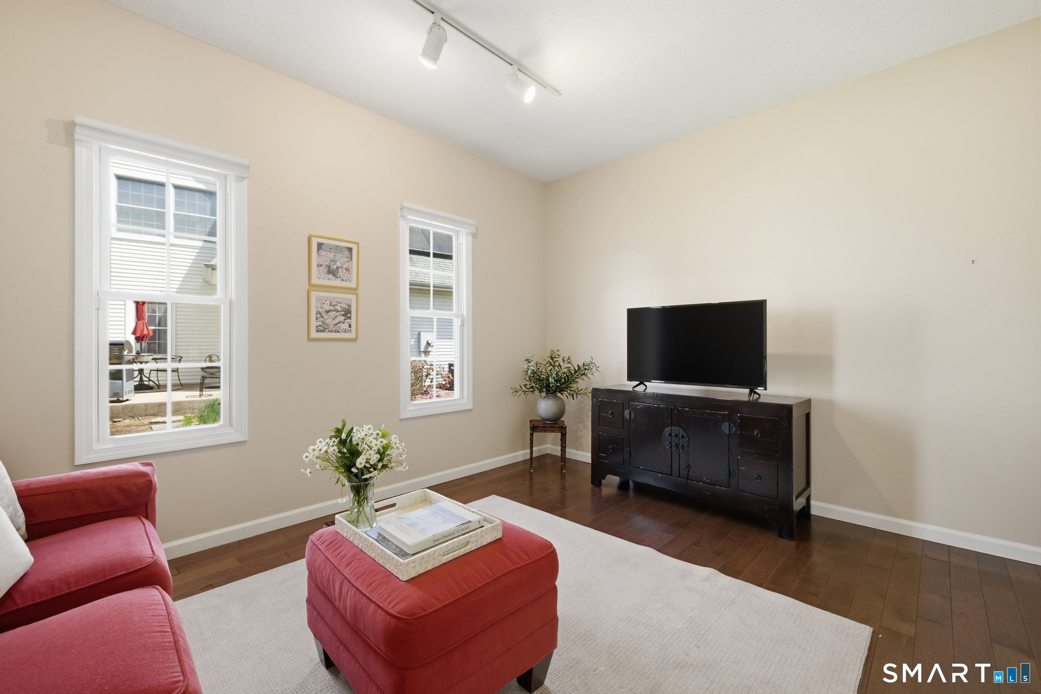 49 Oliver Way Bloomfield CT 06002