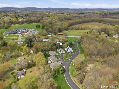 49 Oliver Way Bloomfield CT 06002