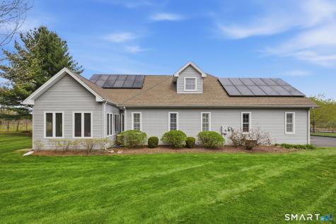 49 Oliver Way Bloomfield CT 06002