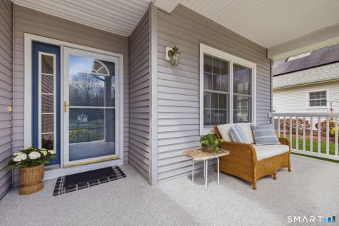 49 Oliver Way Bloomfield CT 06002