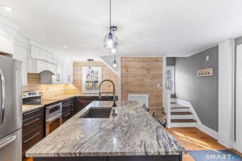 74 Middle Quarter Road Woodbury CT 06798