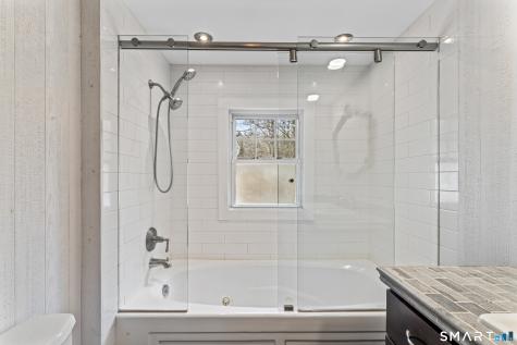 74 Middle Quarter Road Woodbury CT 06798