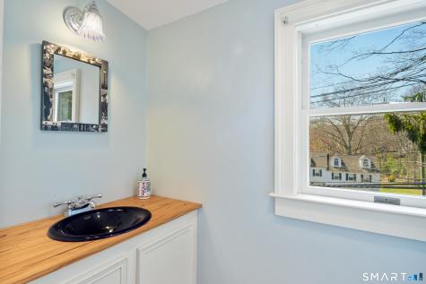 533 Old Stamford Road New Canaan CT 06840
