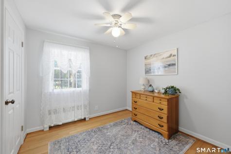 63 Knollwood Road Farmington CT 06032