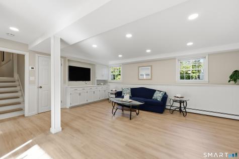 63 Knollwood Road Farmington CT 06032