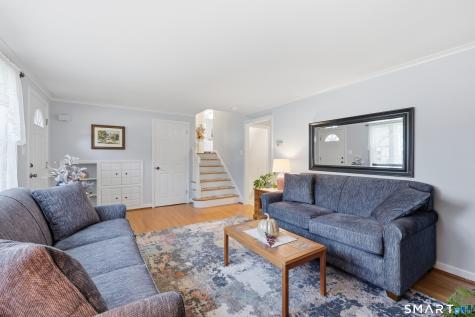 63 Knollwood Road Farmington CT 06032