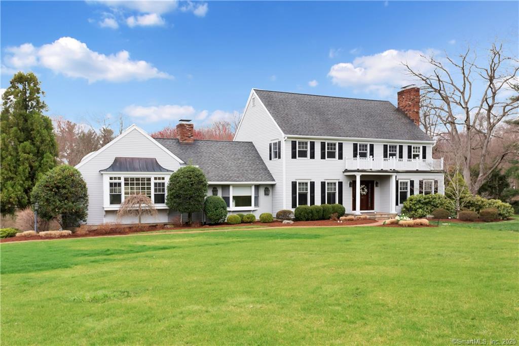 96 Long Lots Road New Canaan CT 06840