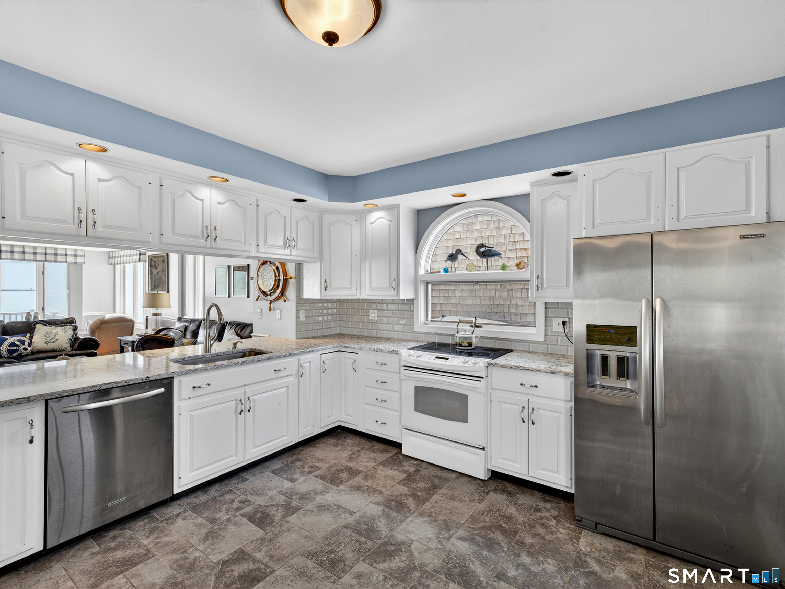 123 Old Mail Trail Westbrook CT 06498