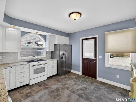 123 Old Mail Trail Westbrook CT 06498