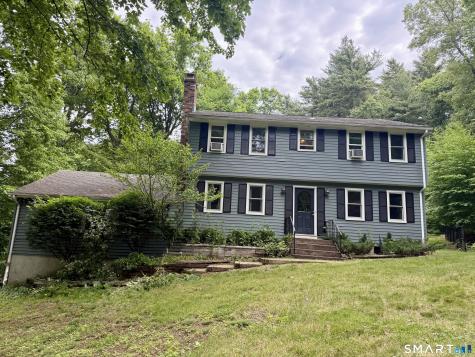 825 Neipsic Road Glastonbury CT 06033