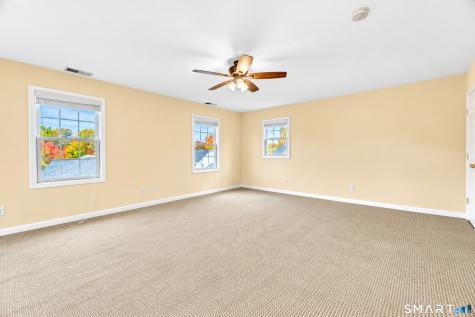 104 Periwinkle Drive Middlebury CT 06762