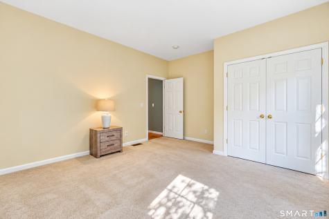 104 Periwinkle Drive Middlebury CT 06762