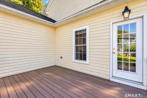 104 Periwinkle Drive Middlebury CT 06762