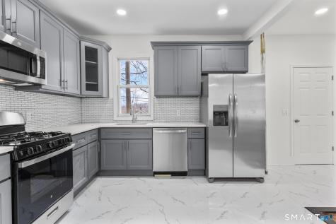 37 Johnson Street Waterbury CT 06710