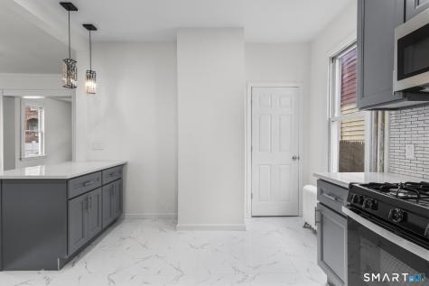 37 Johnson Street Waterbury CT 06710
