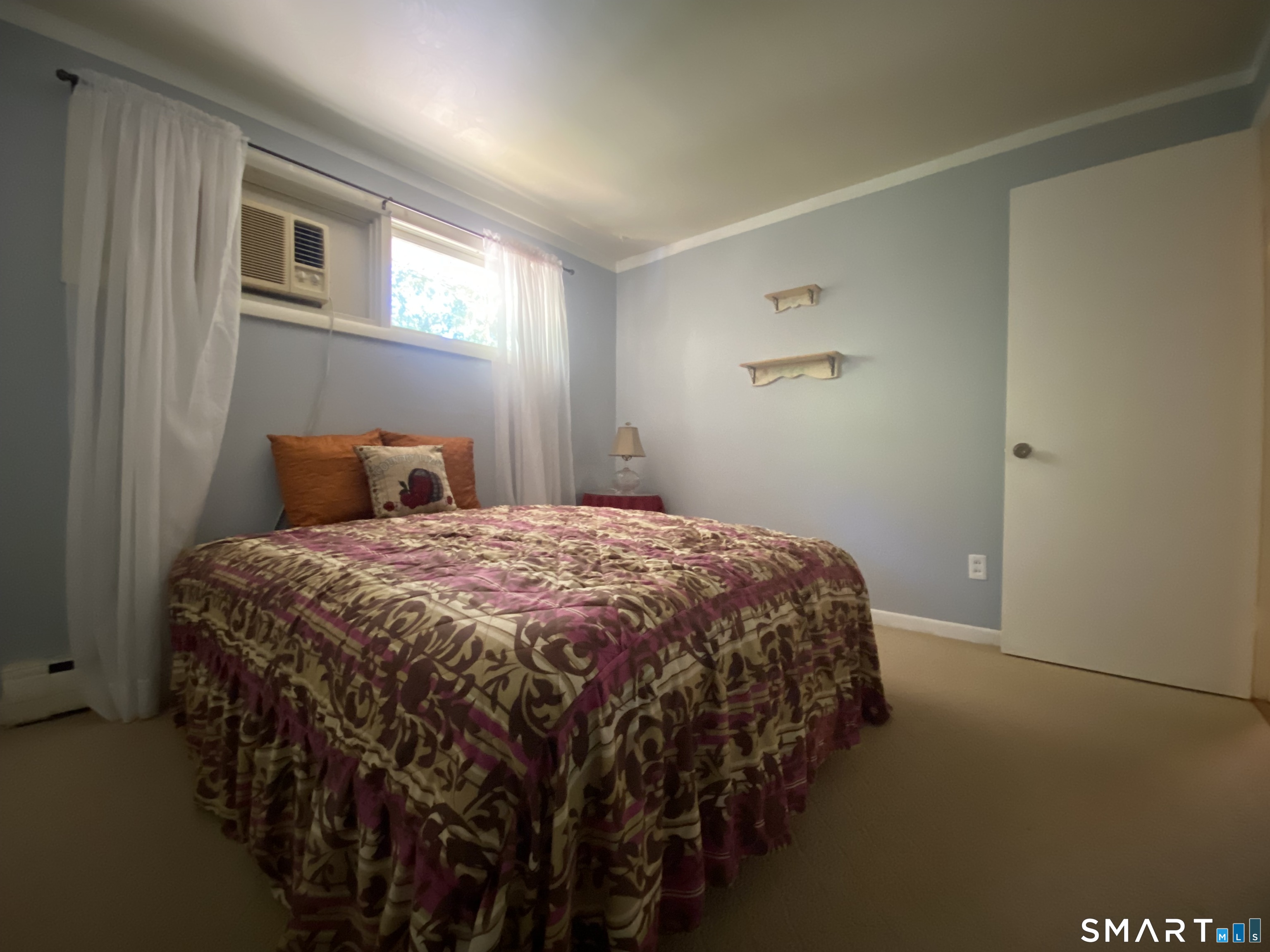 8 Commodore Street Norwich CT 06360
