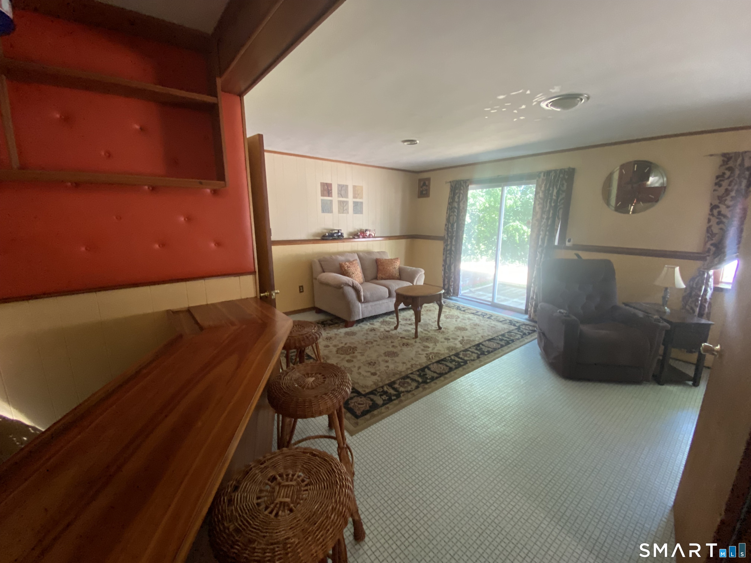8 Commodore Street Norwich CT 06360