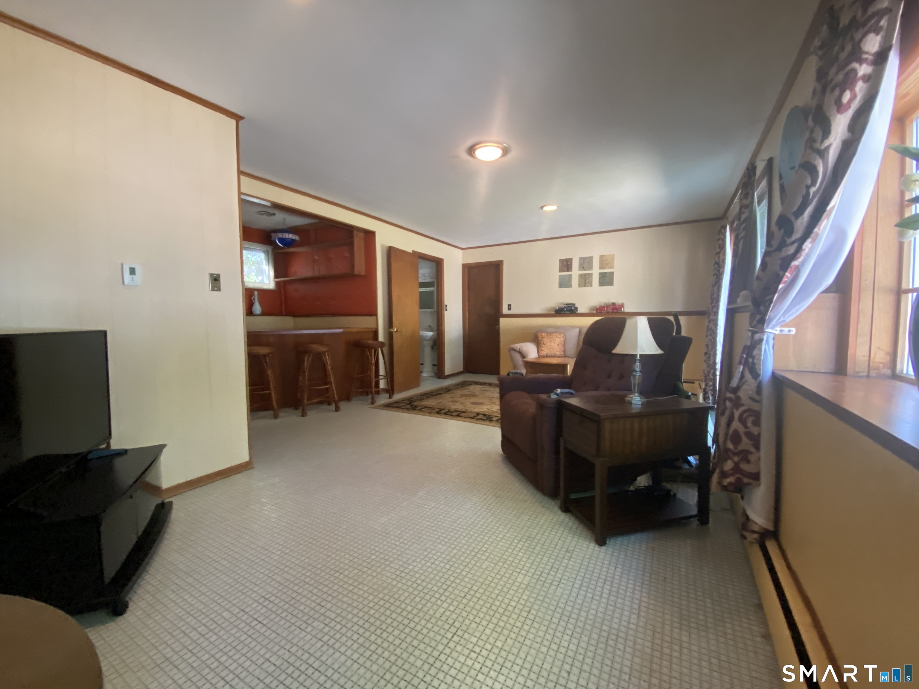 8 Commodore Street Norwich CT 06360