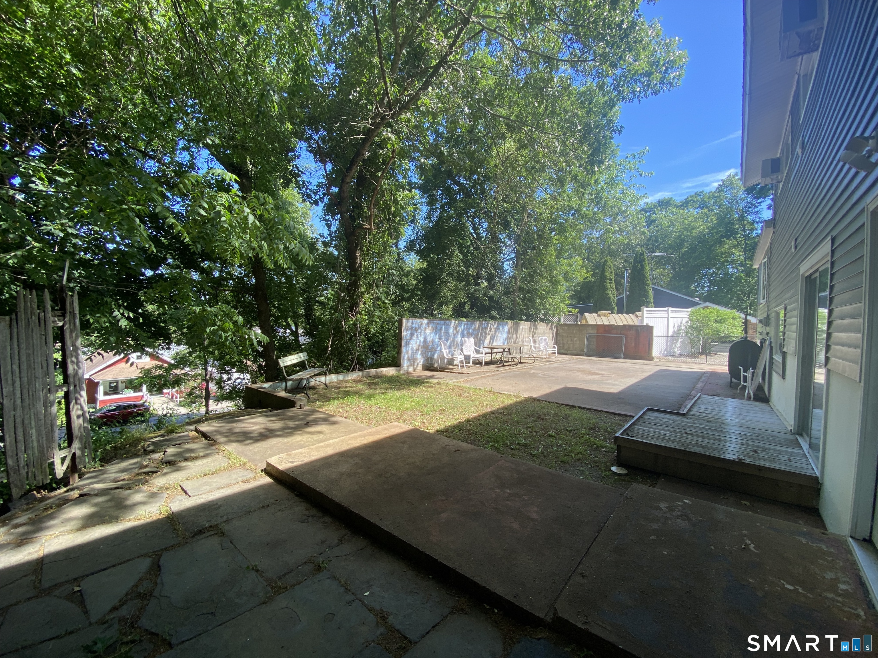 8 Commodore Street Norwich CT 06360