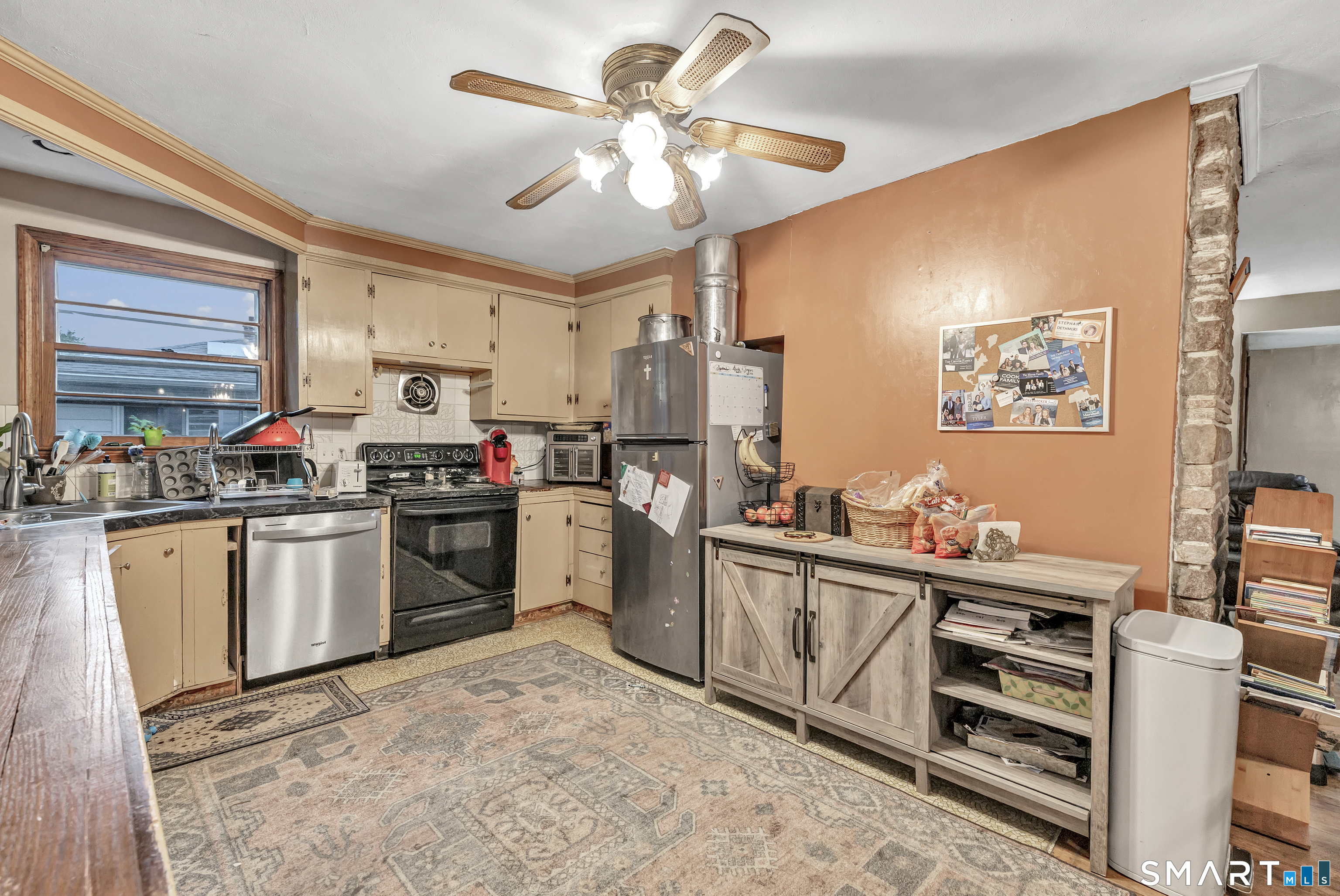 4 Bellevue Terrace Seymour CT 06483
