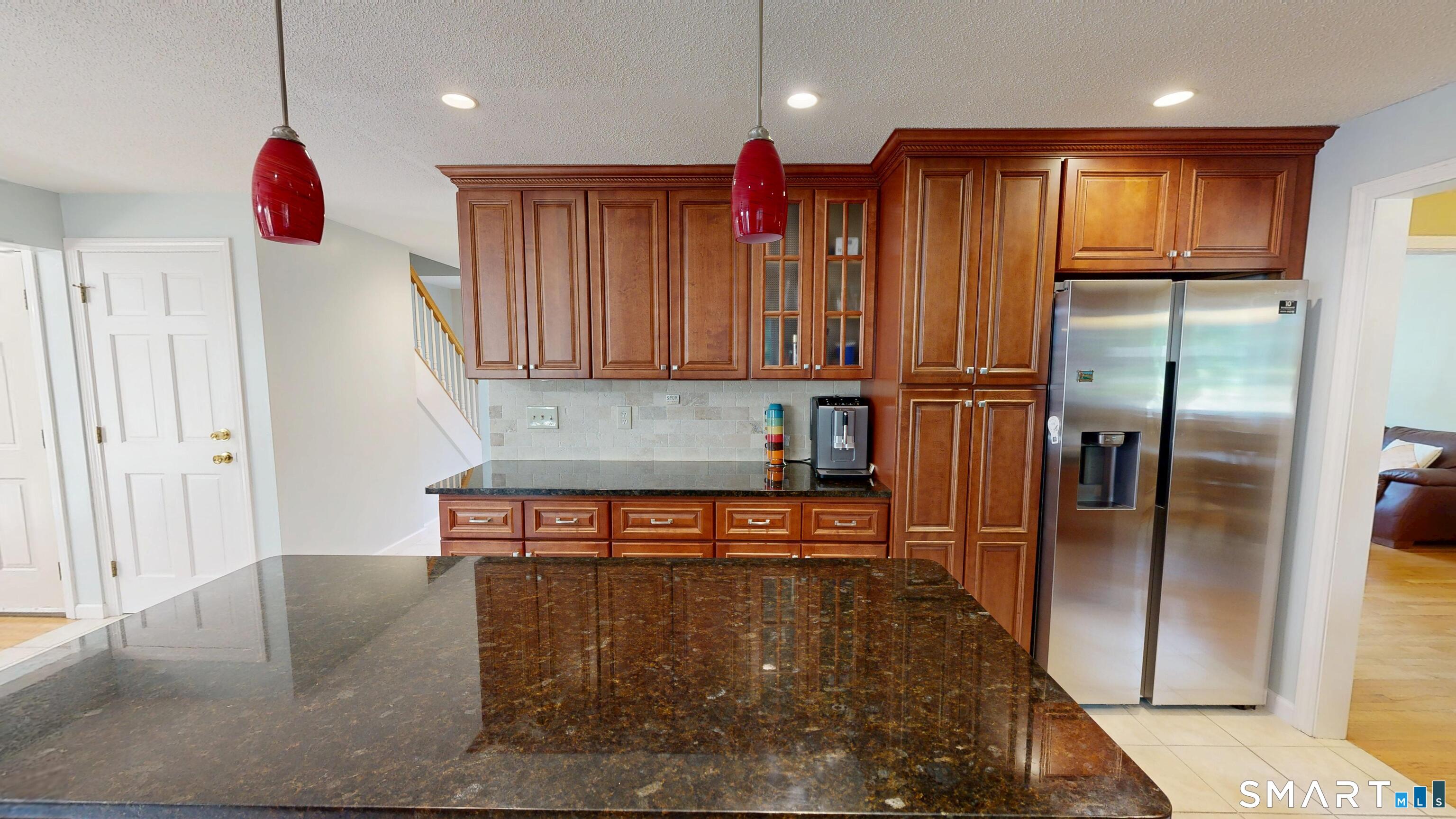 7 Deepwood Drive Farmington CT 06032