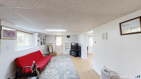7 Deepwood Drive Farmington CT 06032