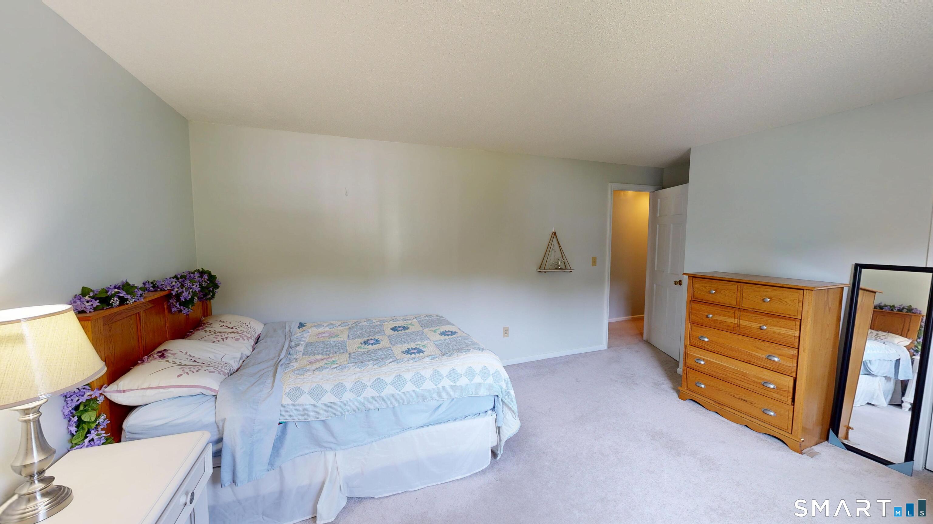 7 Deepwood Drive Farmington CT 06032