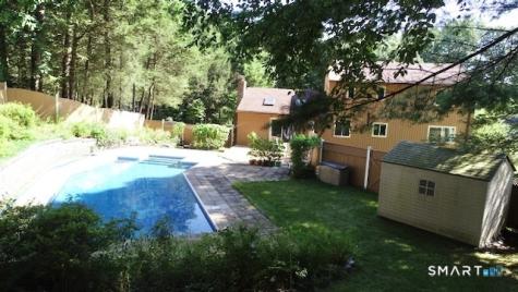 7 Deepwood Drive Farmington CT 06032
