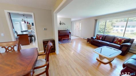 7 Deepwood Drive Farmington CT 06032
