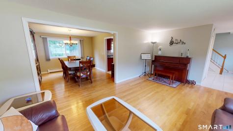 7 Deepwood Drive Farmington CT 06032