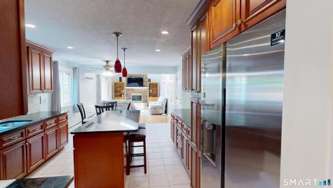 7 Deepwood Drive Farmington CT 06032