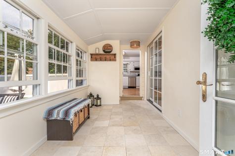 29 Indian Neck Avenue Branford CT 06405