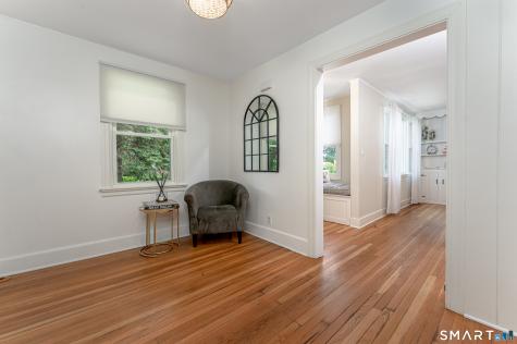 29 Indian Neck Avenue Branford CT 06405