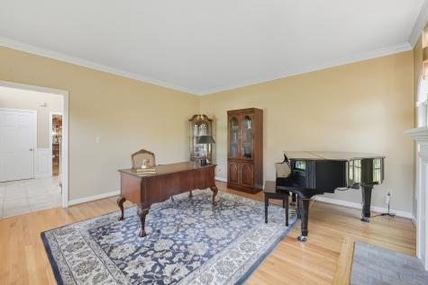 1 Meadow Wood Drive Suffield CT 06078
