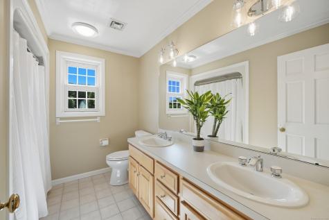 1 Meadow Wood Drive Suffield CT 06078