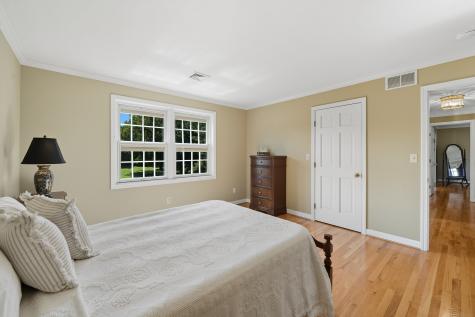 1 Meadow Wood Drive Suffield CT 06078