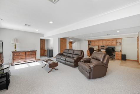 1 Meadow Wood Drive Suffield CT 06078