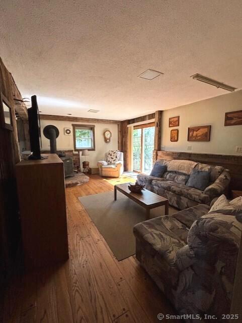 6 Ken Oaks Drive Danbury CT 06810