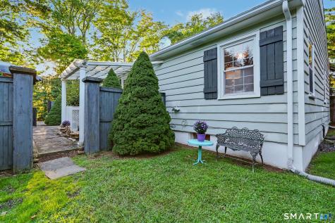 360 Pansy Road Fairfield CT 06824