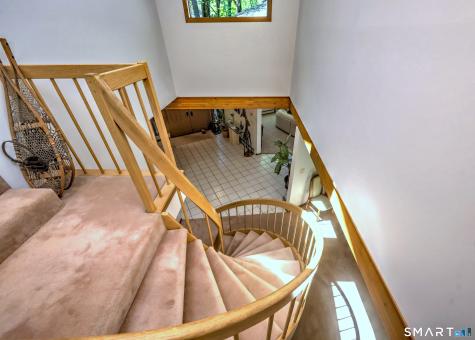 961 Green Circle Orange CT 06477