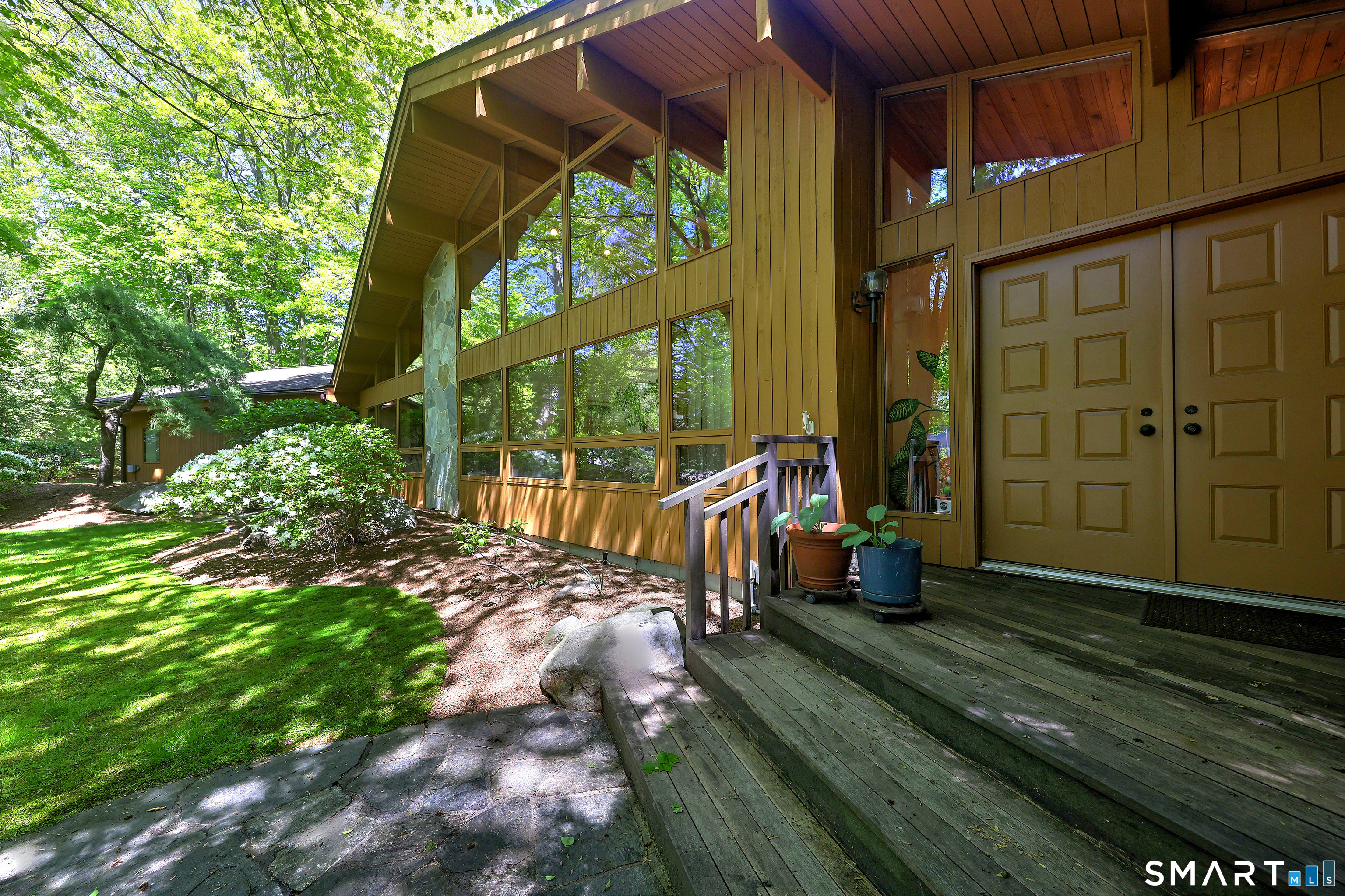 961 Green Circle Orange CT 06477