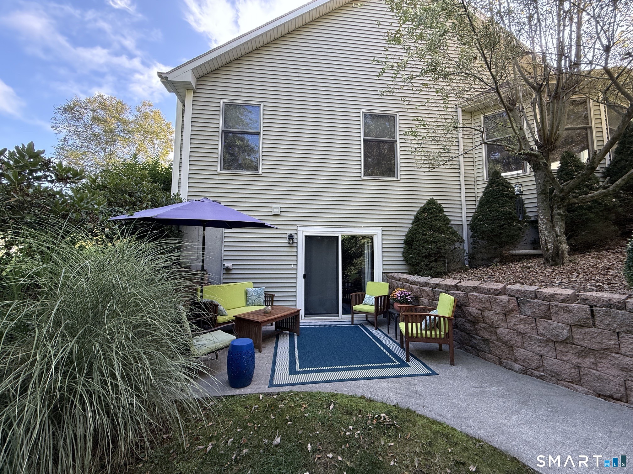 8 White Oak Lane Waterford CT 06375