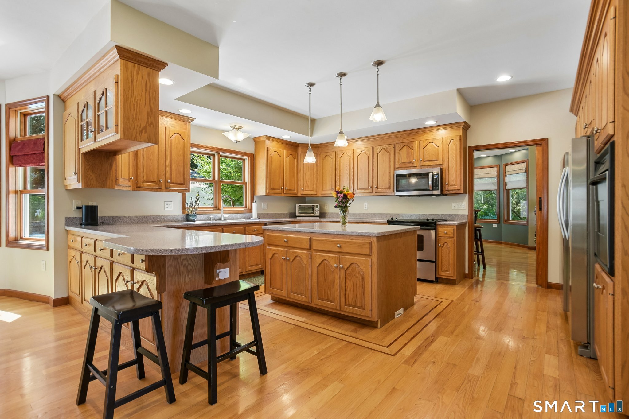 8 White Oak Lane Waterford CT 06375