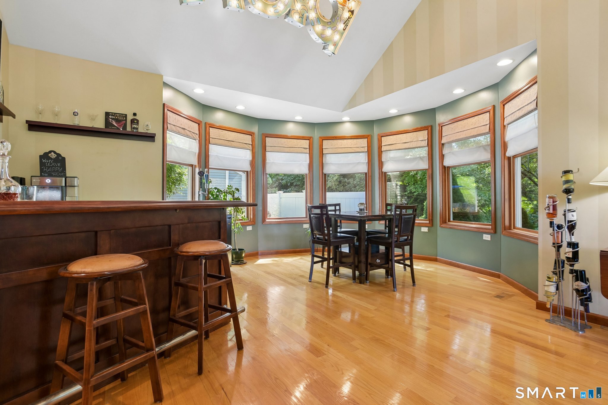 8 White Oak Lane Waterford CT 06375