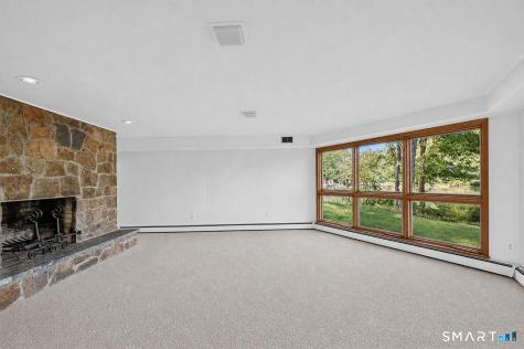 154 Driftwood Lane Trumbull CT 06611