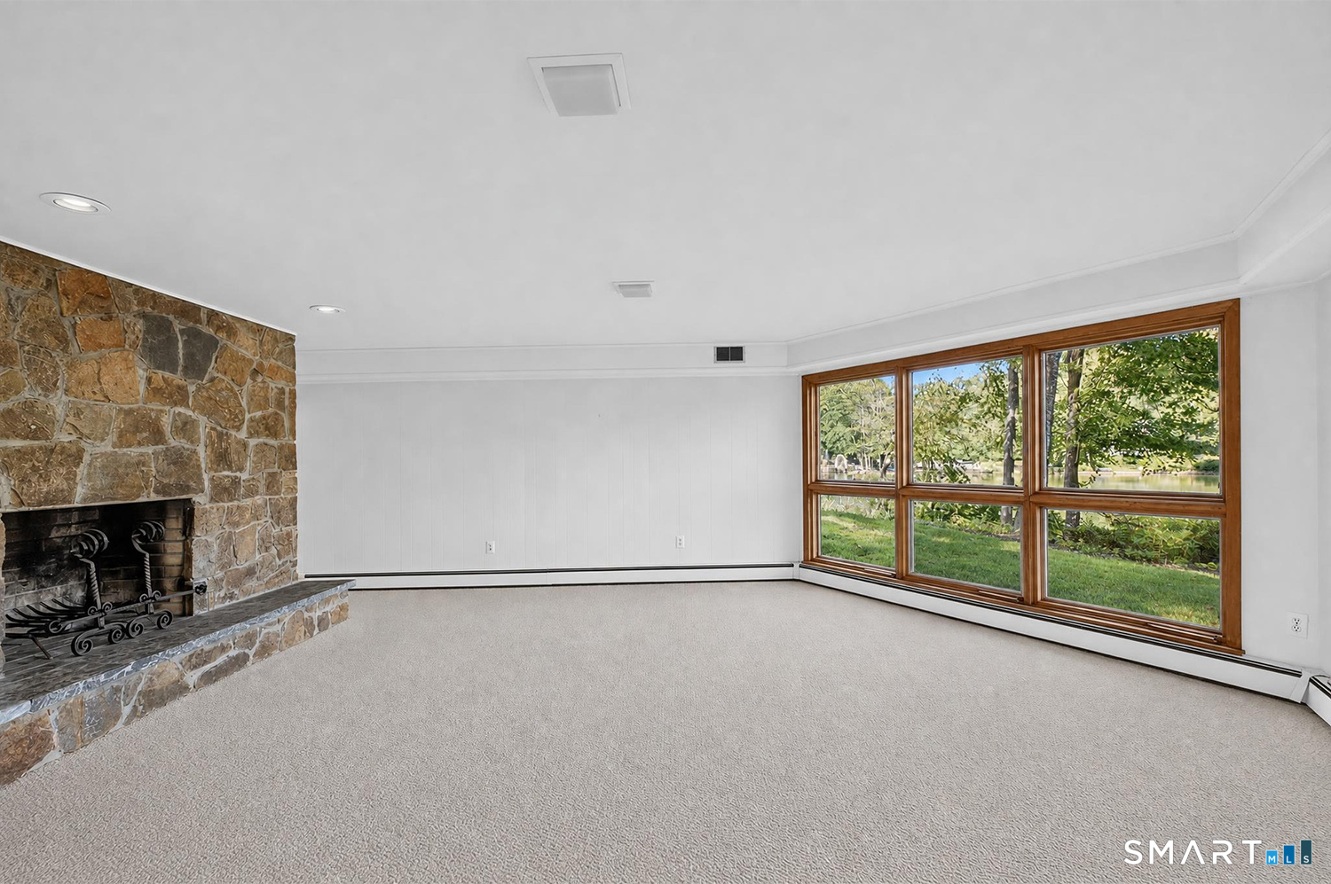 154 Driftwood Lane Trumbull CT 06611